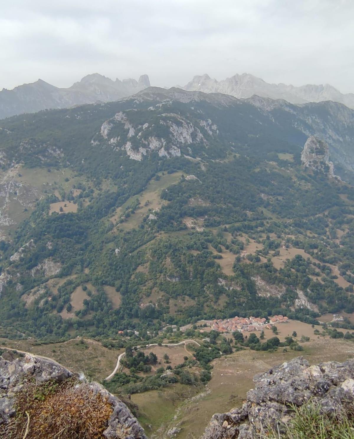 La Casina De Tielve De Cabrales Dentro Del Parque Nacional Picos De Europa Villa Eksteriør billede